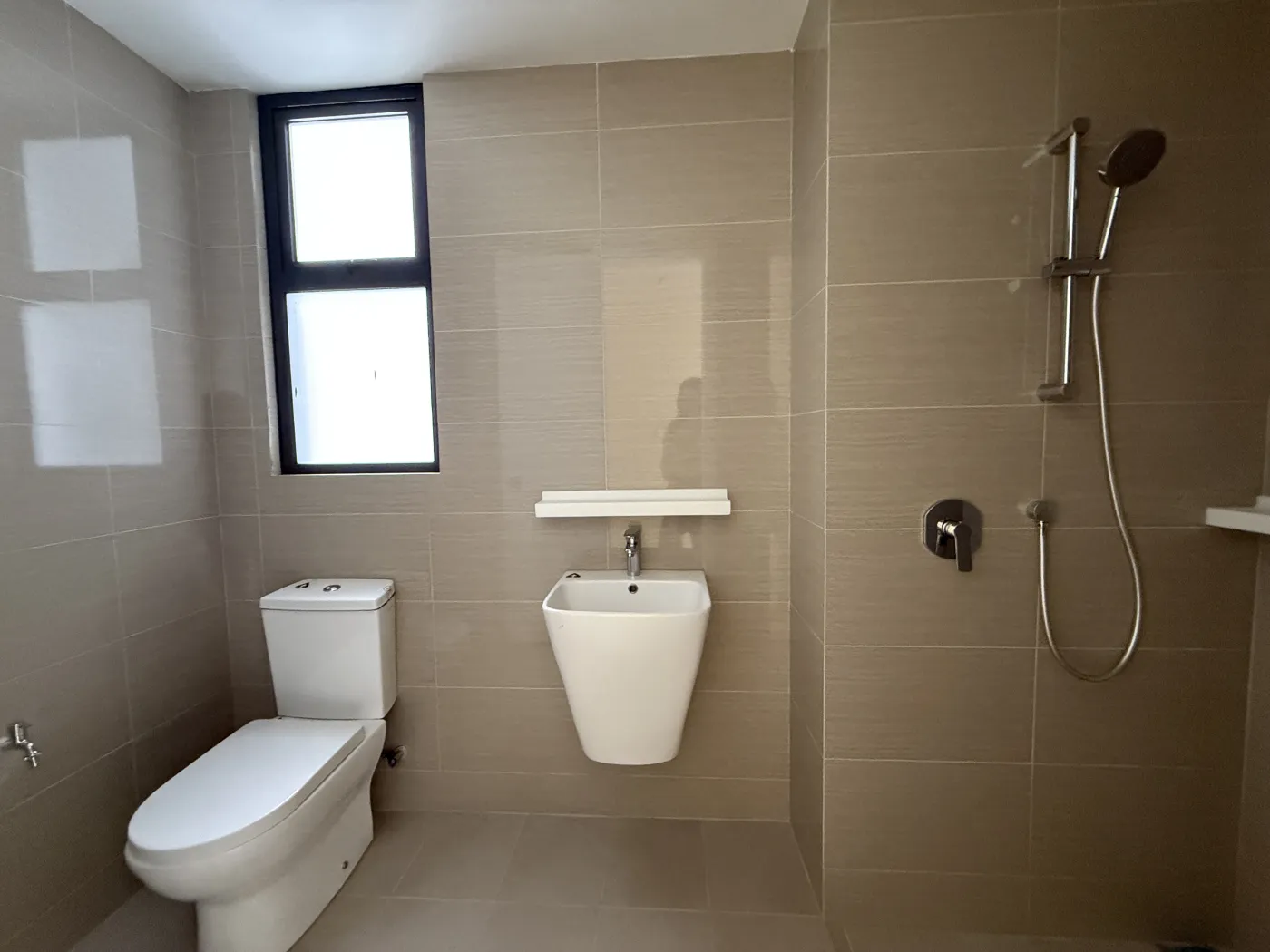 Actual photograph of a bathroom at GEM Residences