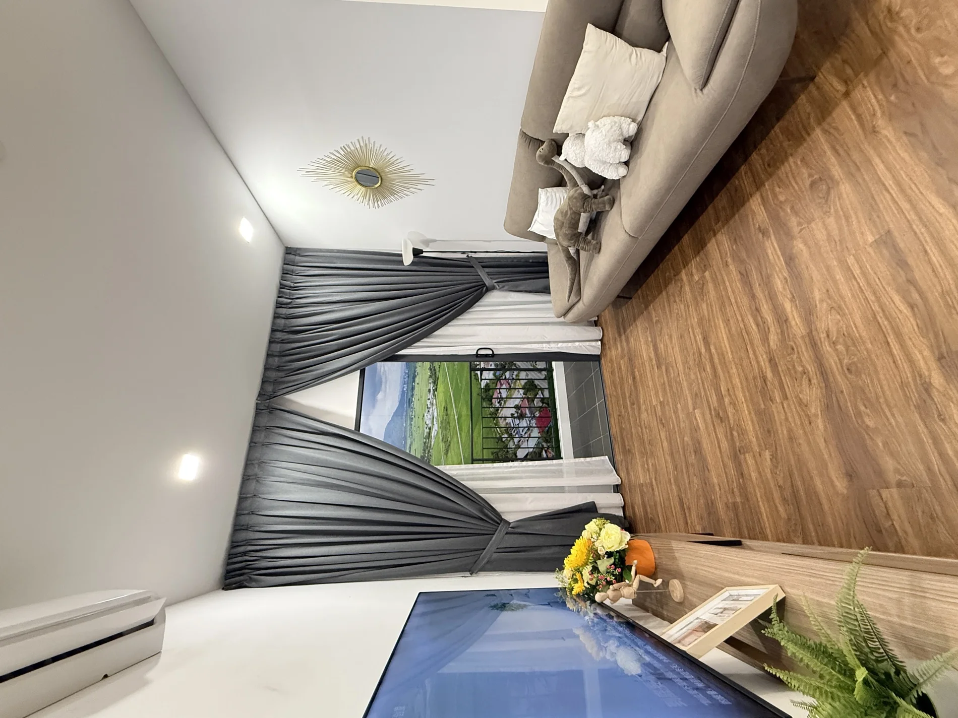 Authentic Sandville showroom interior photograph