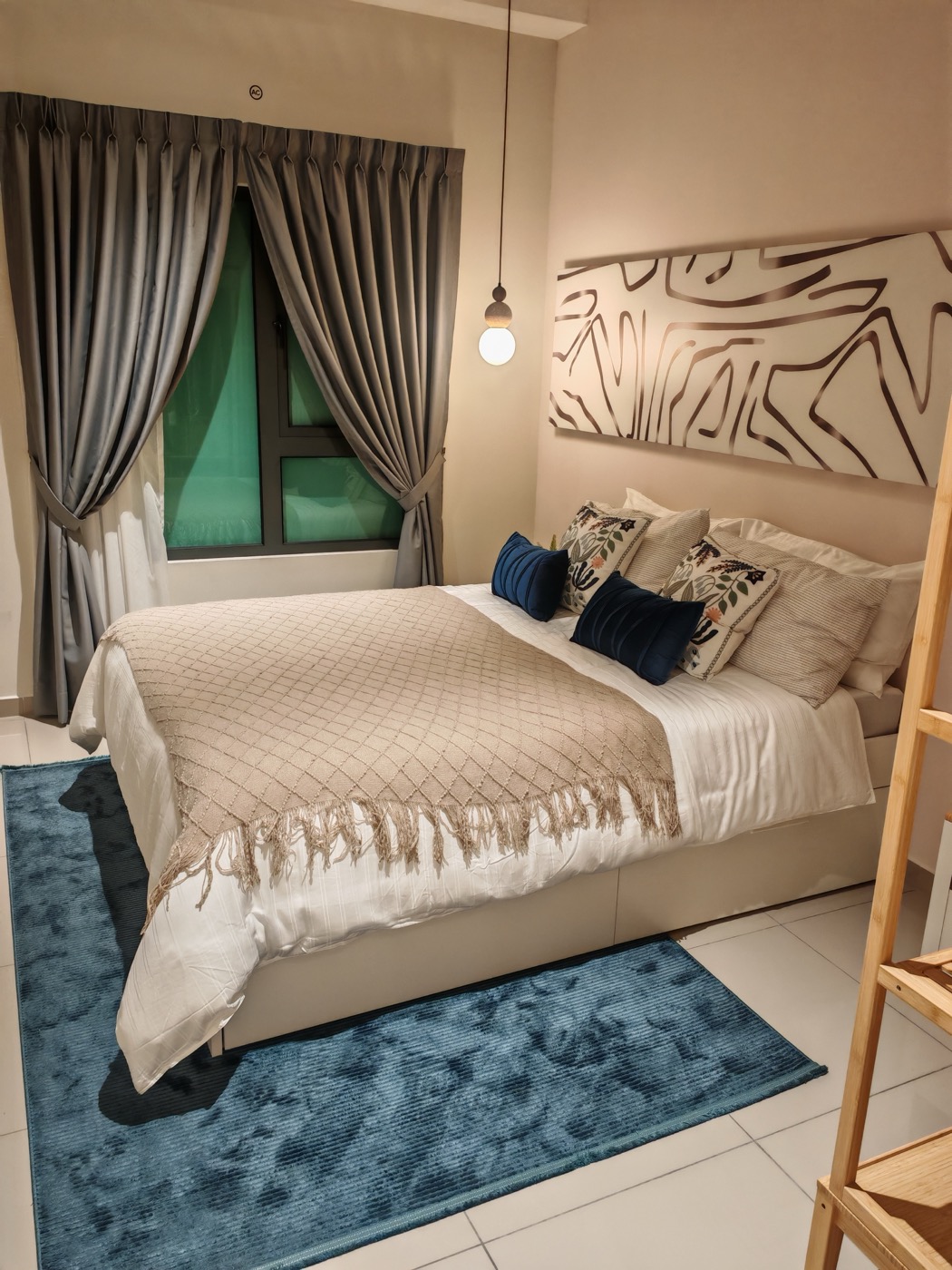Seiras Residences bedroom impression